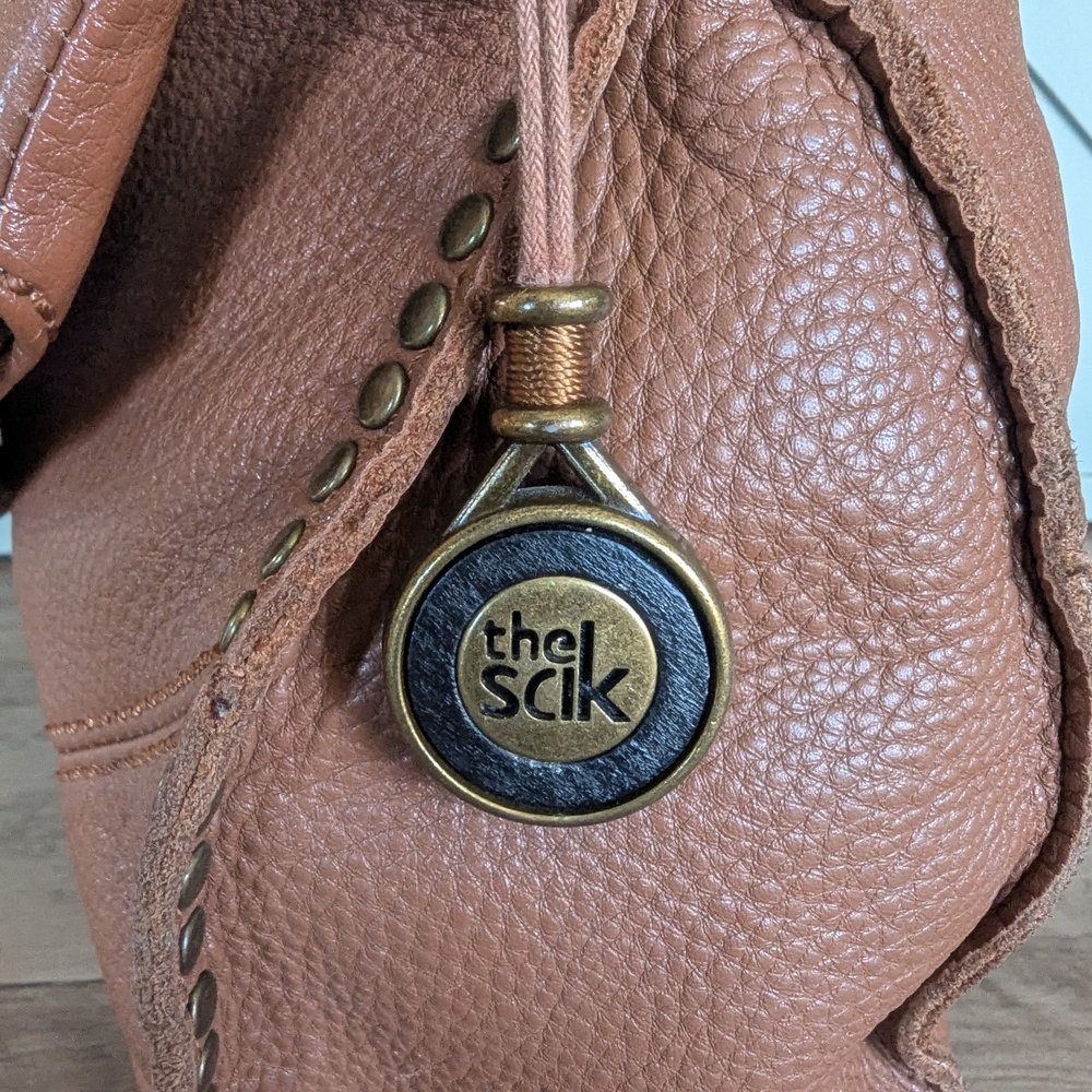 The Sak Silverlake Brown Pebbled Leather Crossbody with Tassel Detail - Picture 4 of 11